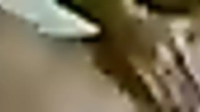 Сексуальные танцы худой узбечки